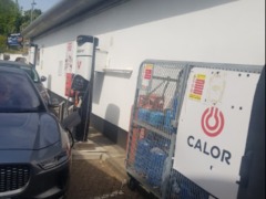Instavolt-Charging-TawGarage-1