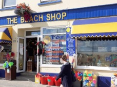 gp_the_beach_shop_1_gBdJw
