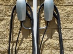 tesla-destination-charger-station