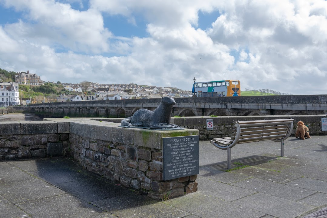 A Scenic Walk Through Bideford, North Devon – A Virtual Tour